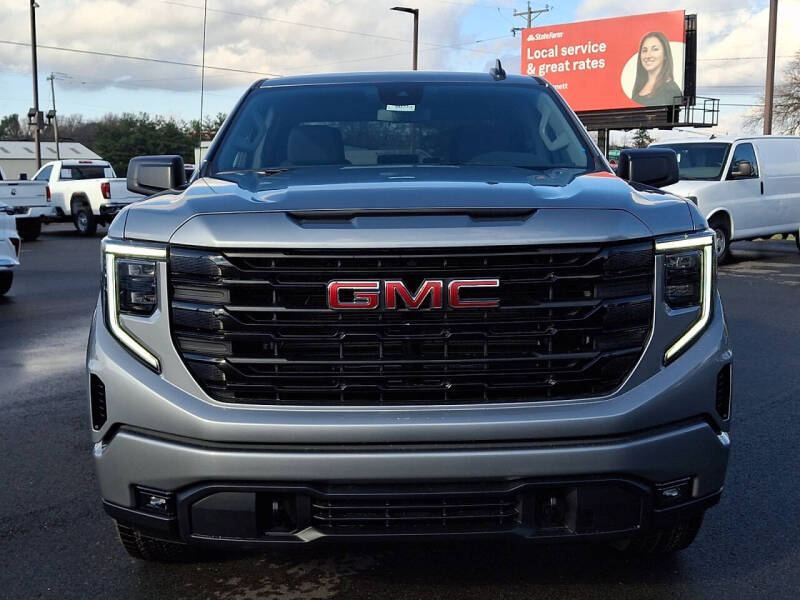 2026 GMC Sierra 1500 Elevation Standard