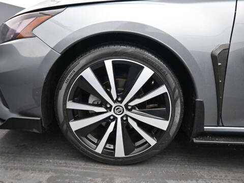 2020 Nissan Altima 2.5 SR