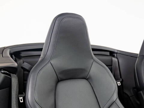 2025 Porsche 911 Carrera