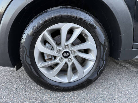 2017 Hyundai Tucson SE Plus