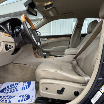 2012 Chrysler 300 Limited