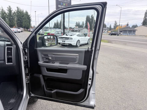 2016 RAM 1500 Big Horn