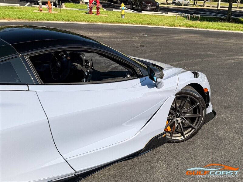 2021 McLaren 765LT