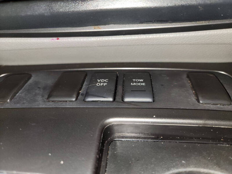 2010 Nissan Armada Titanium