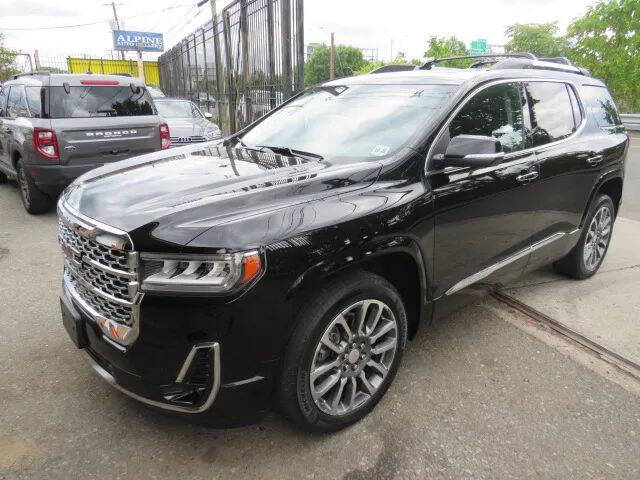 2022 GMC Acadia Denali