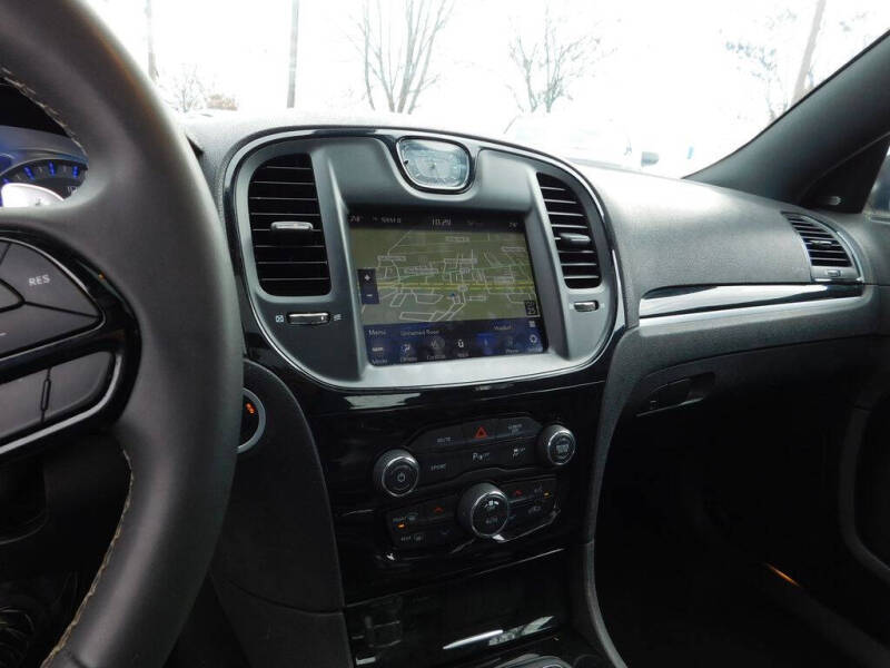 2023 Chrysler 300 S V6