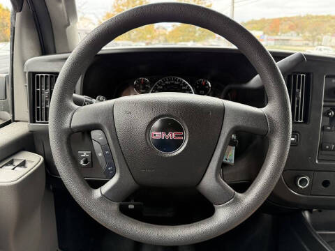 2017 GMC Savana 2500