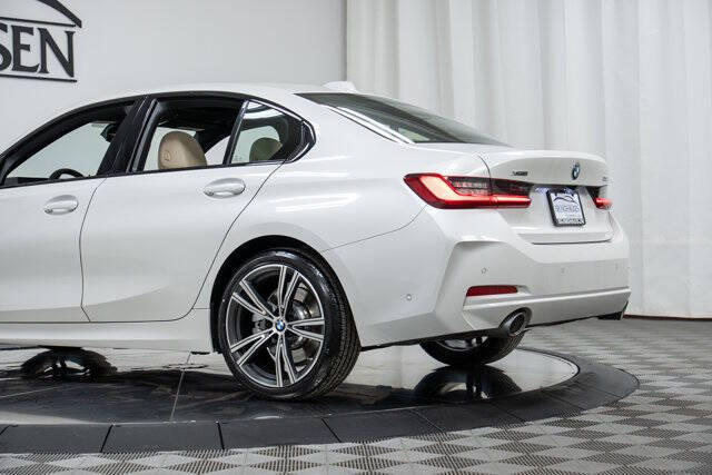 2023 BMW 3 Series 330i xDrive