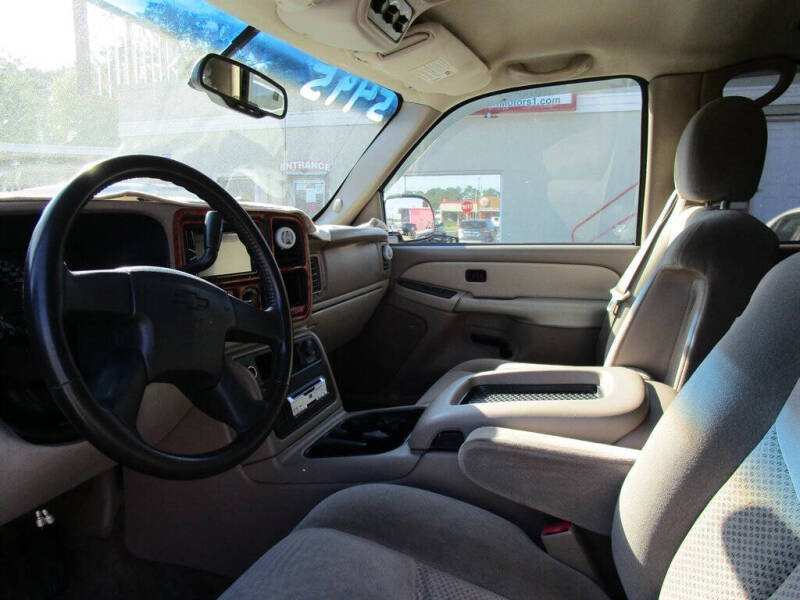 2003 Chevrolet Tahoe LS