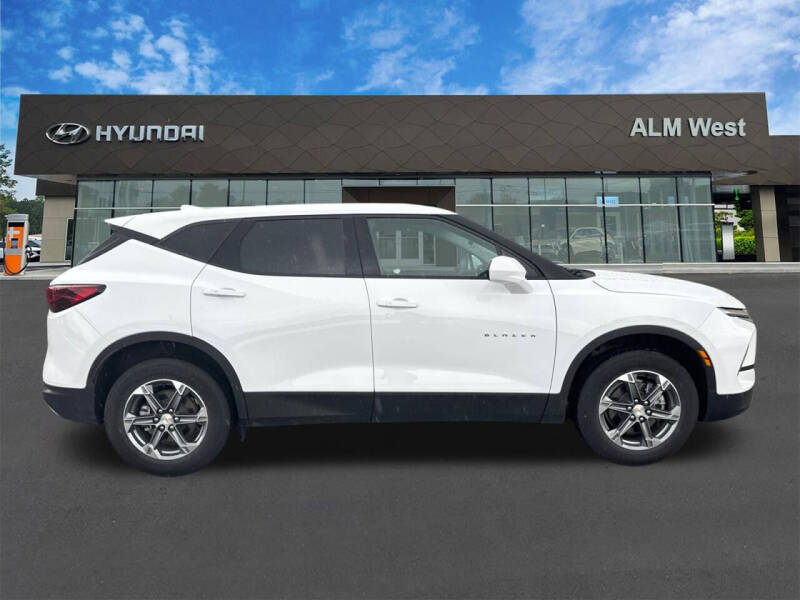 2025 Chevrolet Blazer LT