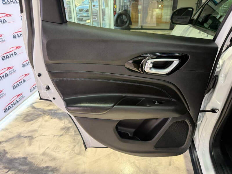2026 Jeep Compass Limited Altitude
