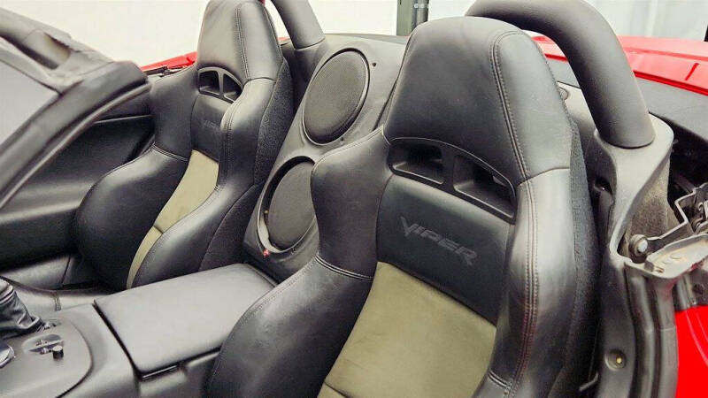 2004 Dodge Viper SRT-10