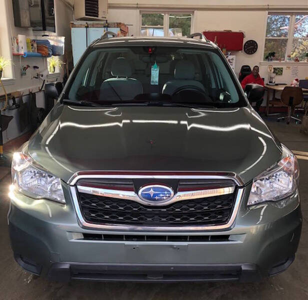 2015 Subaru Forester 2.5i
