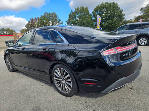 2017 Lincoln MKZ Select