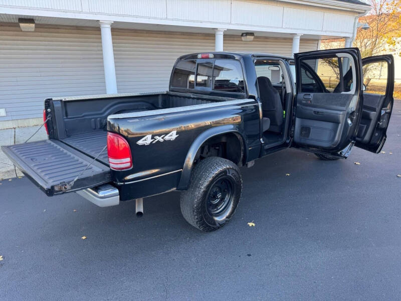 2004 Dodge Dakota SLT