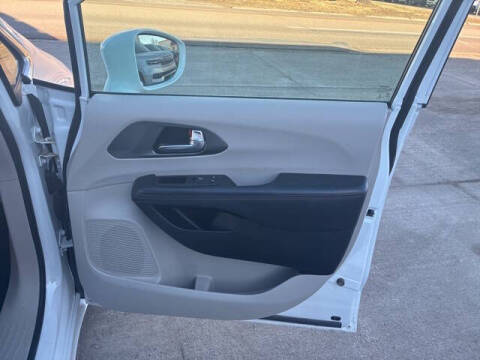 2020 Chrysler Pacifica Touring L