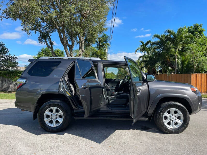 2018 Toyota 4Runner SR5