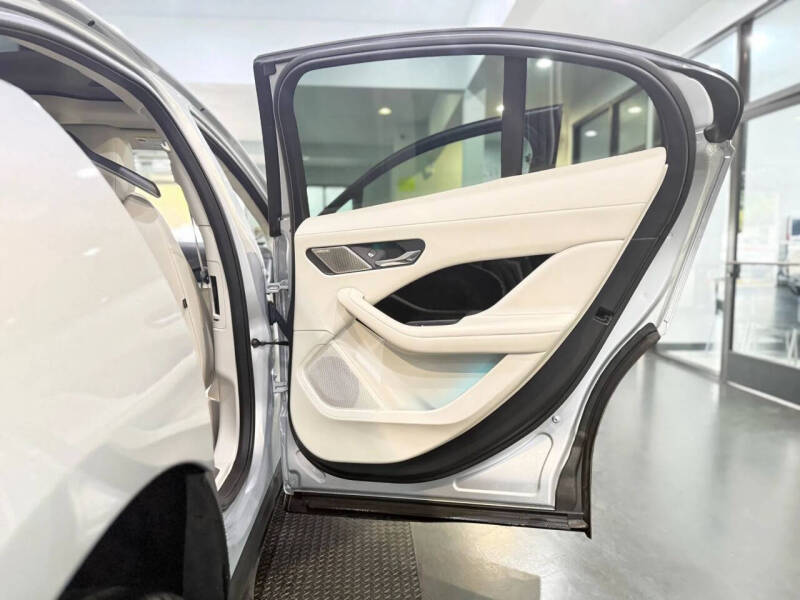 2020 Jaguar I-PACE EV400 S