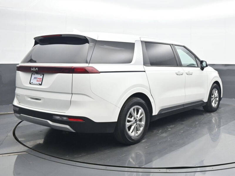2024 Kia Carnival