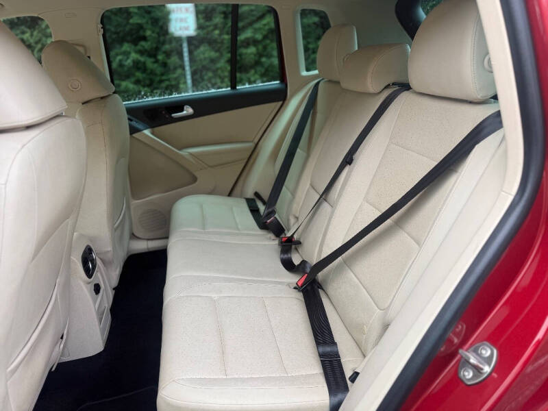 2015 Volkswagen Tiguan S