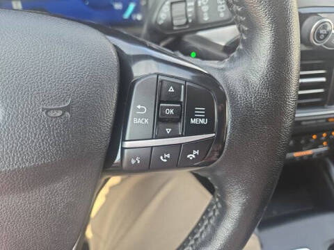 2021 Ford Escape Hybrid Titanium