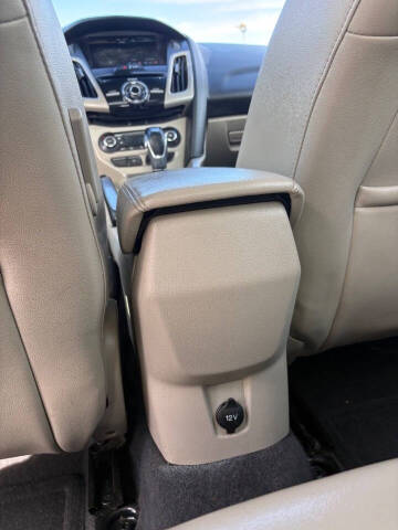 2012 Ford Focus SEL