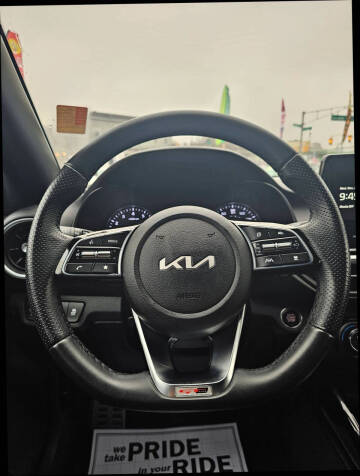 2023 Kia Forte GT-Line