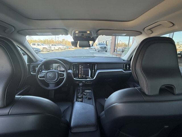 2019 Volvo S60 T5 Momentum