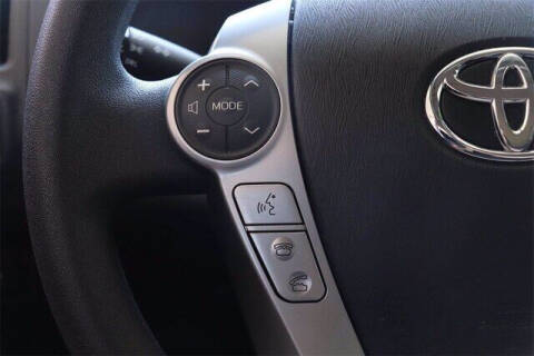 2017 Toyota Prius v Two