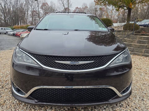 2017 Chrysler Pacifica Touring Plus