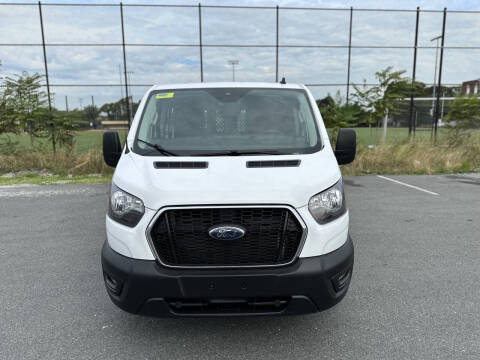 2023 Ford Transit 250