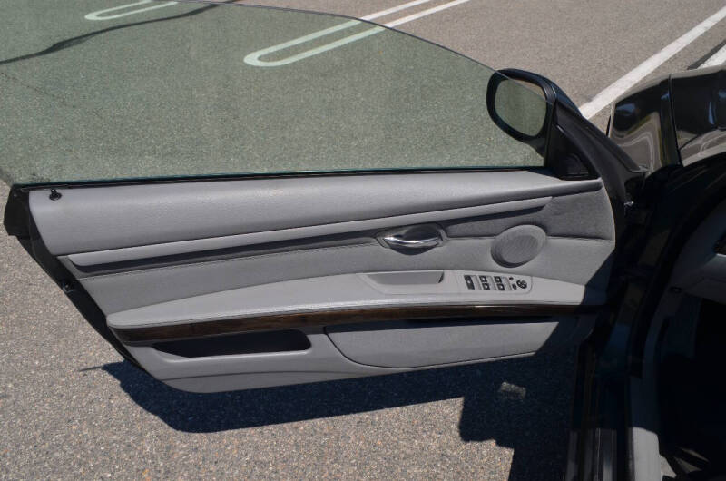 2011 BMW 3 Series 328i