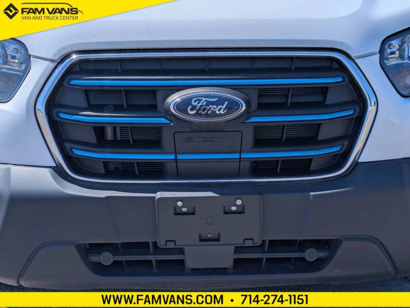 2023 Ford E-Transit