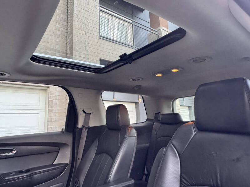 2012 GMC Acadia Denali