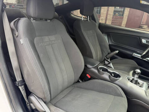 2019 Ford Mustang