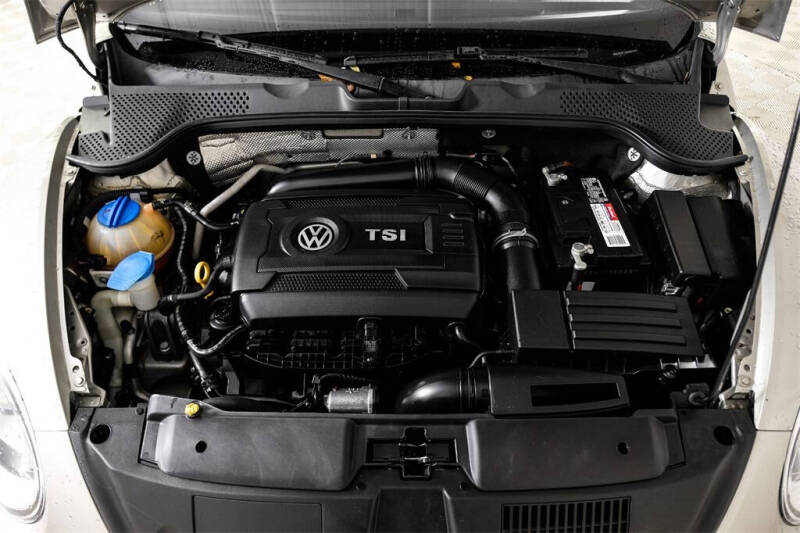 2016 Volkswagen Beetle 1.8T SE