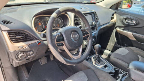 2018 Jeep Cherokee Latitude