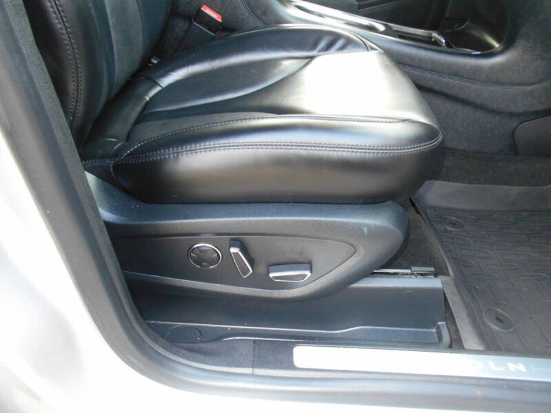 2019 Lincoln MKC Select