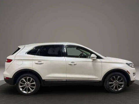 2017 Lincoln MKC Select