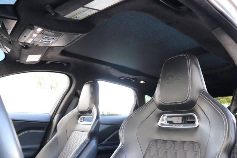 2020 Jaguar F-PACE SVR