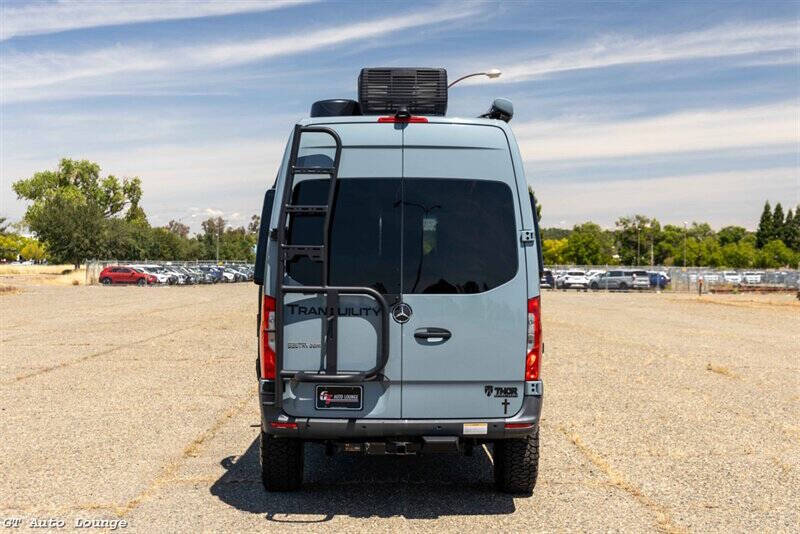 2023 Mercedes-Benz Sprinter 8