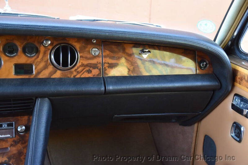 1974 Rolls-Royce Silver Shadow