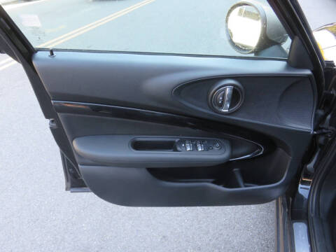 2019 MINI Clubman Cooper