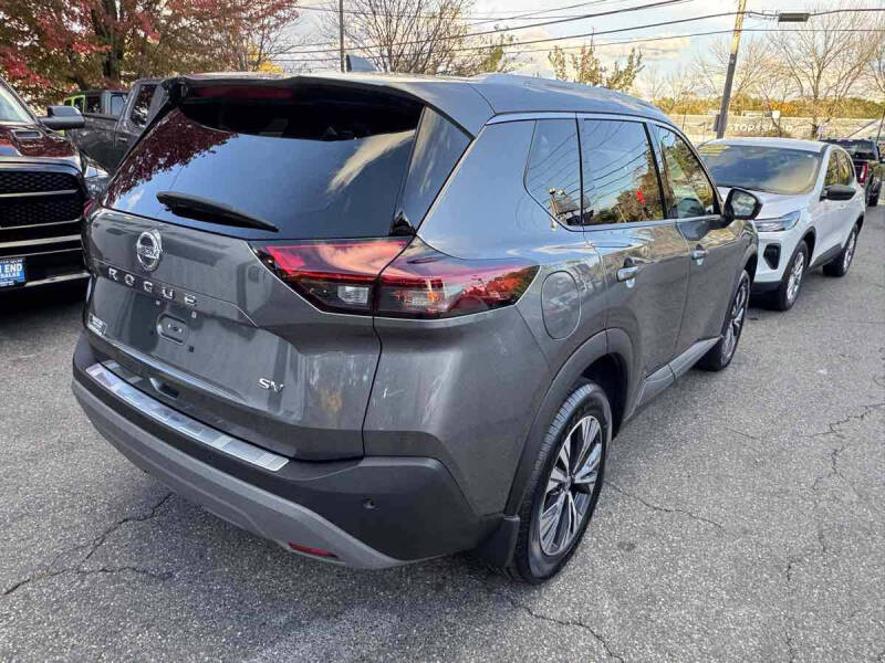 2021 Nissan Rogue SV