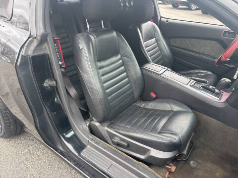 2014 Ford Mustang V6