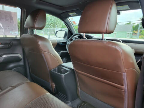 2017 Toyota Tacoma Limited