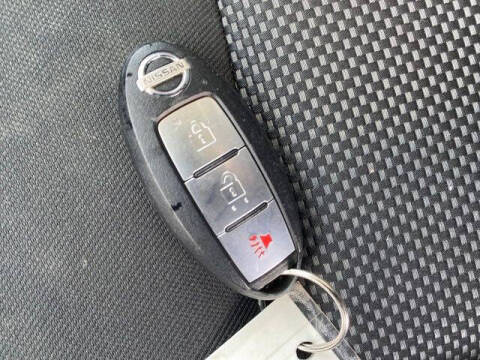 2020 Nissan Pathfinder S