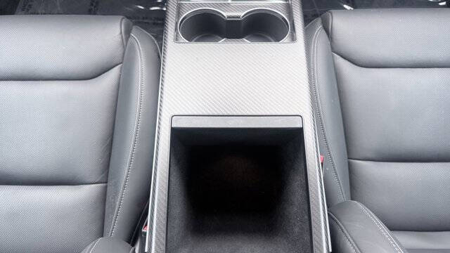 2022 Tesla Model S Plaid