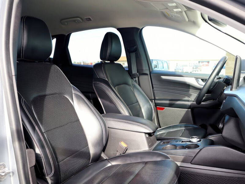 2023 Ford Escape Platinum