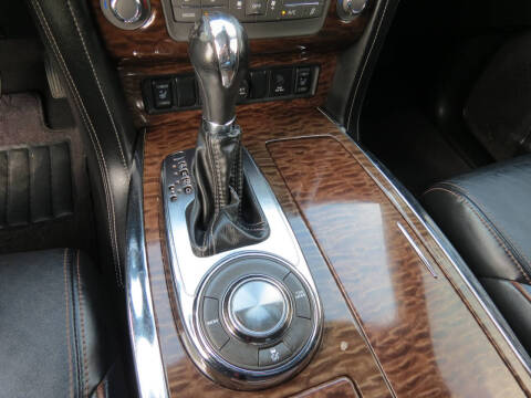 2017 Nissan Armada